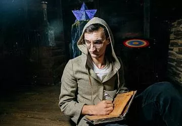 Квест в реальности Код да Винчи Код да Винчи