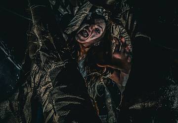 Перформанс Biohazard Biohazard